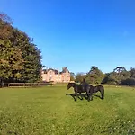 Chateau De Chantore 4*