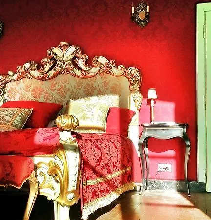 Chateau De Chantore Bed & Breakfast