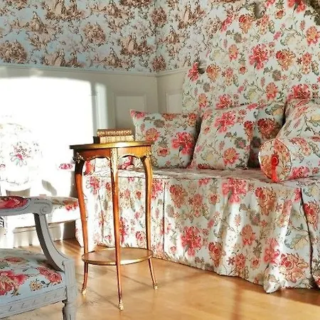 Chateau De Chantore 4*