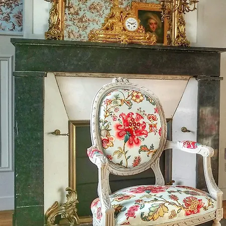 Bed and breakfast Chateau De Chantore 4*