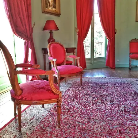 Chateau De Chantore 4* Bacilly