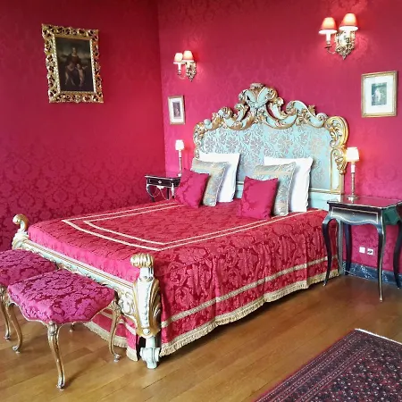 Chateau De Chantore Bed & Breakfast