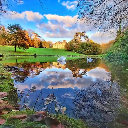 Chateau De Chantore Bed & Breakfast 4*