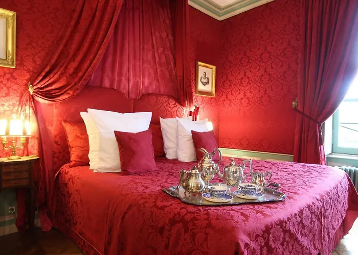 Chateau De Chantore 4*