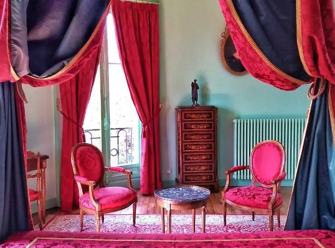 Bed & Breakfast Chateau De Chantore